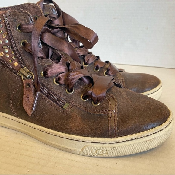 UGG Blaney Crystals Brown Leather Ankle Booties Fashion Sneakers Size 7.5 - Picture 5 of 15